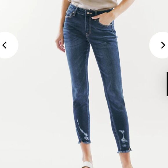 Kancan Dyana Mid Rise Ankle Skinny Jeans Size 5 / 26 Dark Wash Raw Hem Distress - Picture 1 of 9